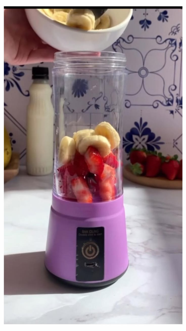 USB Chargeable Juicer Blender 6 Blades 380ml - Portable Juicer Cup & Smoothie Maker